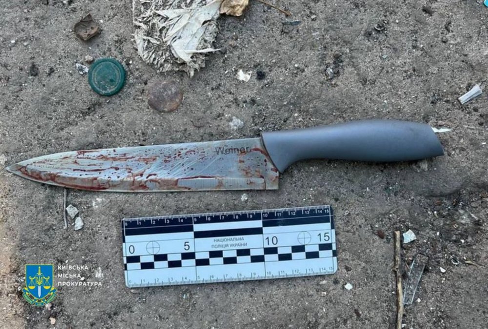У Києві чоловік застав дружину з іншим і влаштував у розпачі різанину