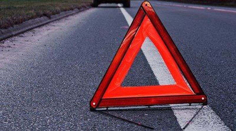 Під Луцьком водій збив патрульного і втік: що йому загрожує
