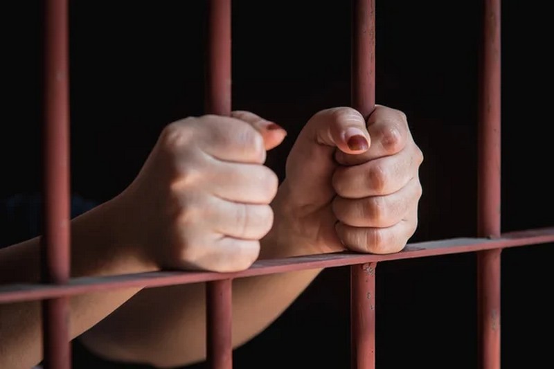 38-річна жителька Канівської громади нанесла сусіду смертельний удар скляною банкою