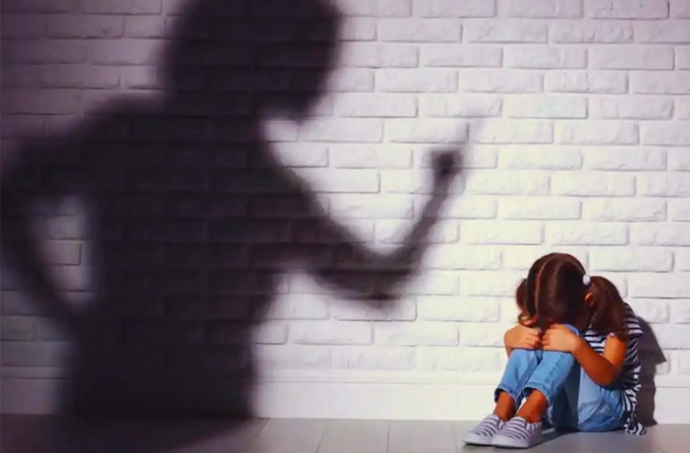 На Вінниччині жінку судитимуть за катування 9-річної доньки