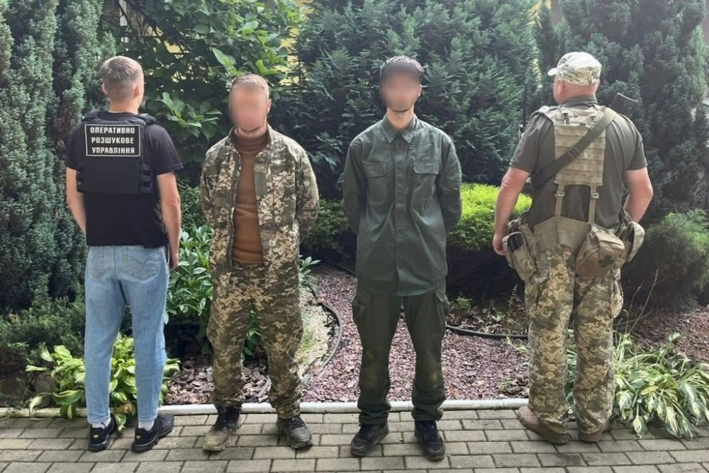 На Закарпатті прикордонники відкрили вогонь під час затримання ухилянтів