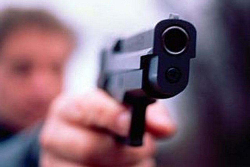 Стрілянина з погонею на Поштовій площі у Києві: що кажуть у поліції (ВІДЕО)