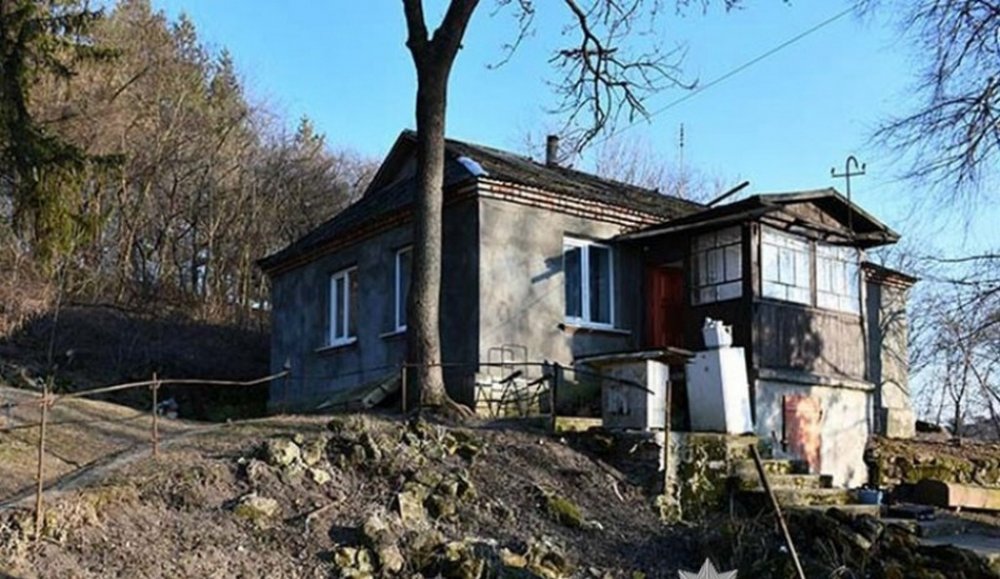 На Тернопільщині сяде на лаву підсудних молодик, який безжально вбив власну бабусю