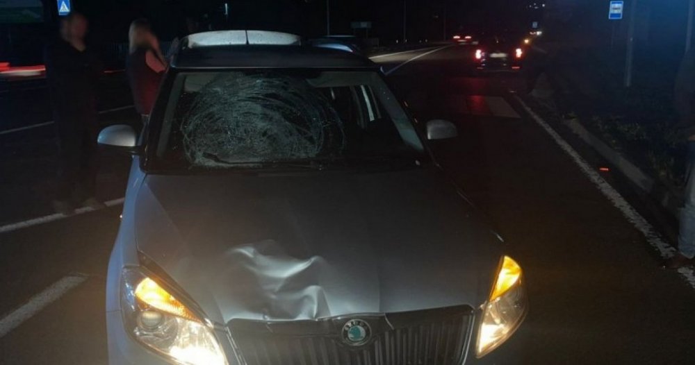 На Львівщині водій Skoda збив 14-річну дівчину