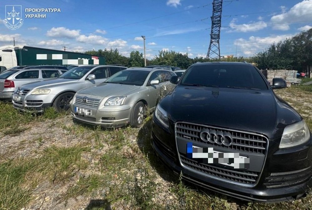 Львів’янин продавав автомобілі, ввезені начебто для ЗСУ