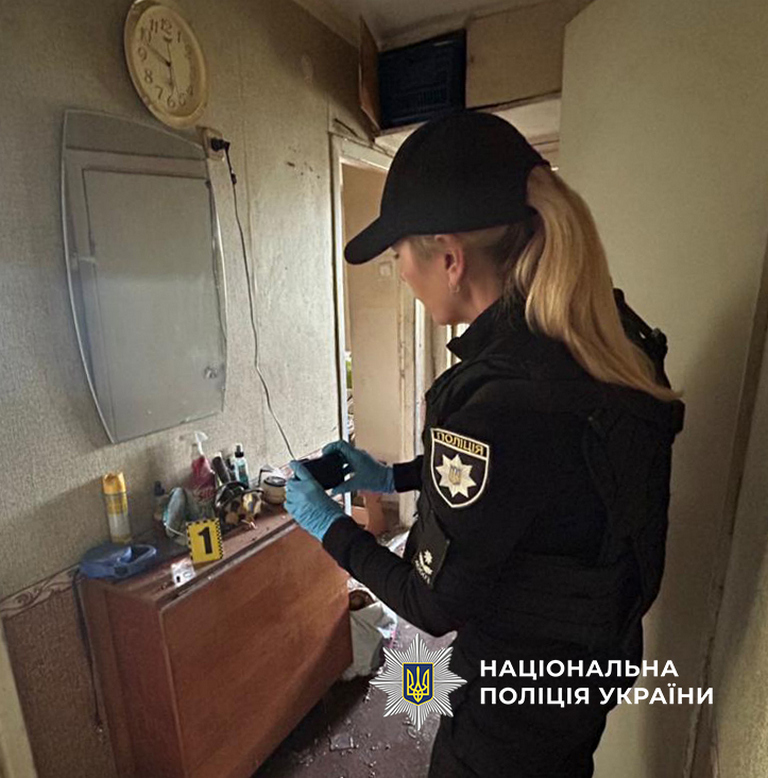 В Одесі у квартирі вибухнула граната - загинув 52-річний чоловік (ФОТО)