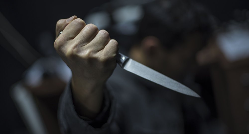 У Києві чоловік поранив перехожого ножем після відмови дати сигарету (ФОТО)