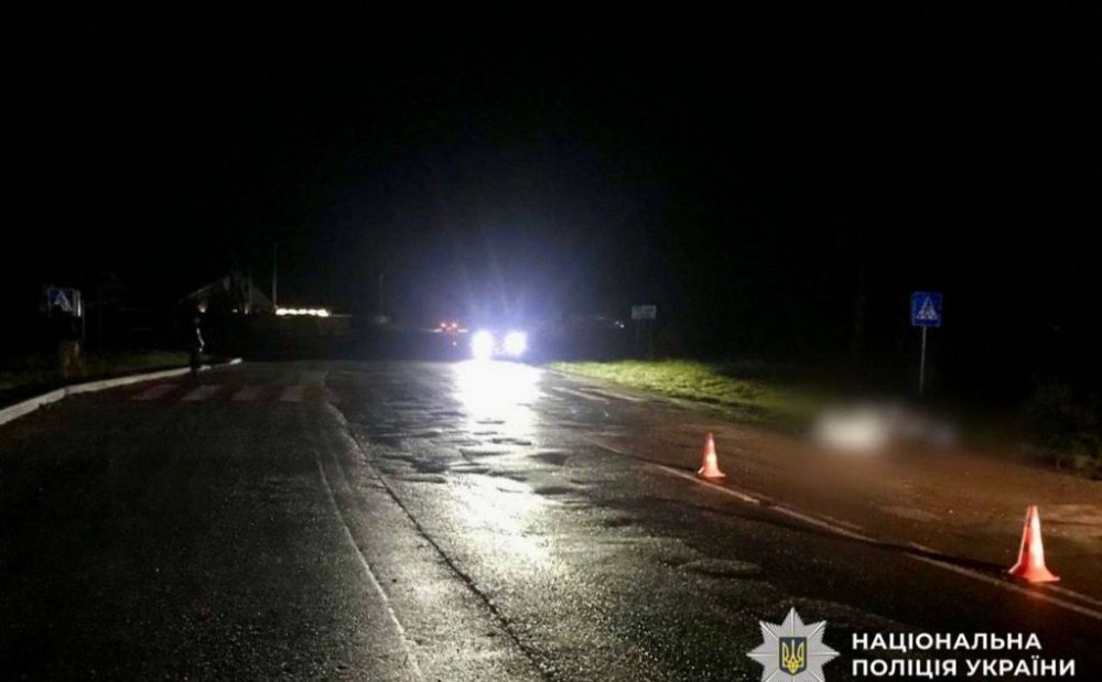 На Київщині водій Toyota збив велосипедиста та втік, а згодом сам прийшов до поліції