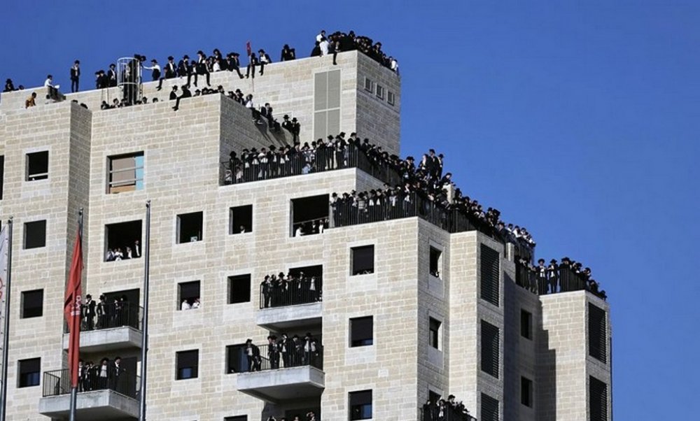 Масові протести в Єрусалимі: зіткнення з поліцією та перші жертви (ВІДЕО)