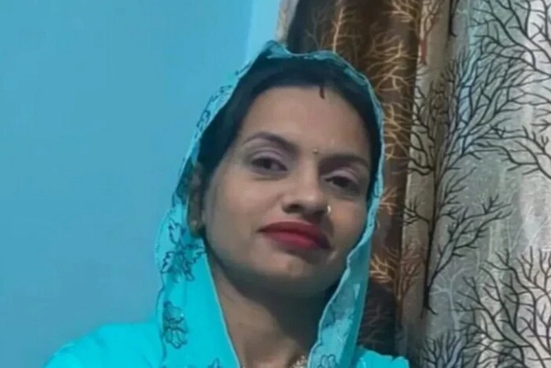 В Індії жінка вбила 4-х дітей, через заздрість їхній красі