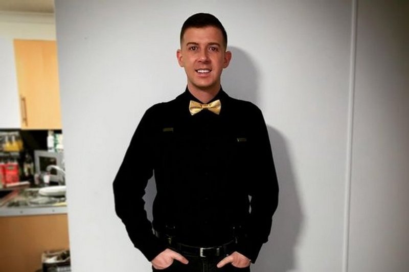 Чоловік так напився на свята, що змінив ім'я на Селін Діон