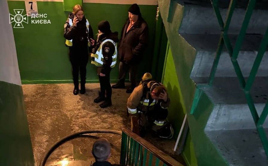 Пожежі у Солом’янському та Святошинському районах Києва: загинули двоє людей (ФОТО)