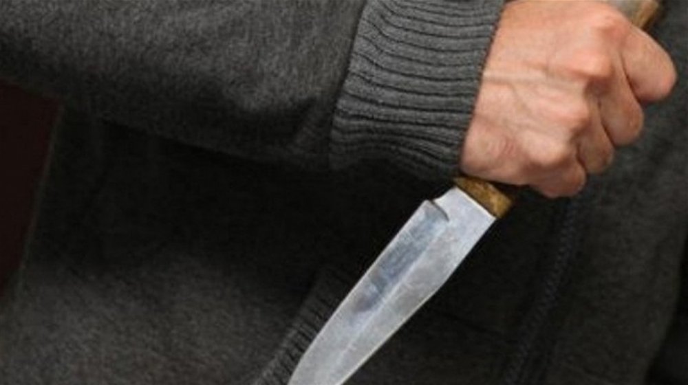 У Києві судитимуть чоловіка, який на Нивках мало не зарізав співмешканку