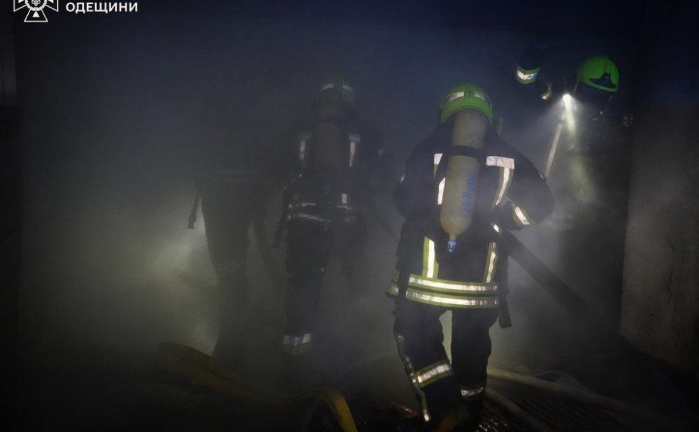 В Одесі сталася пожежа в багатоповерхівці (ВІДЕО)