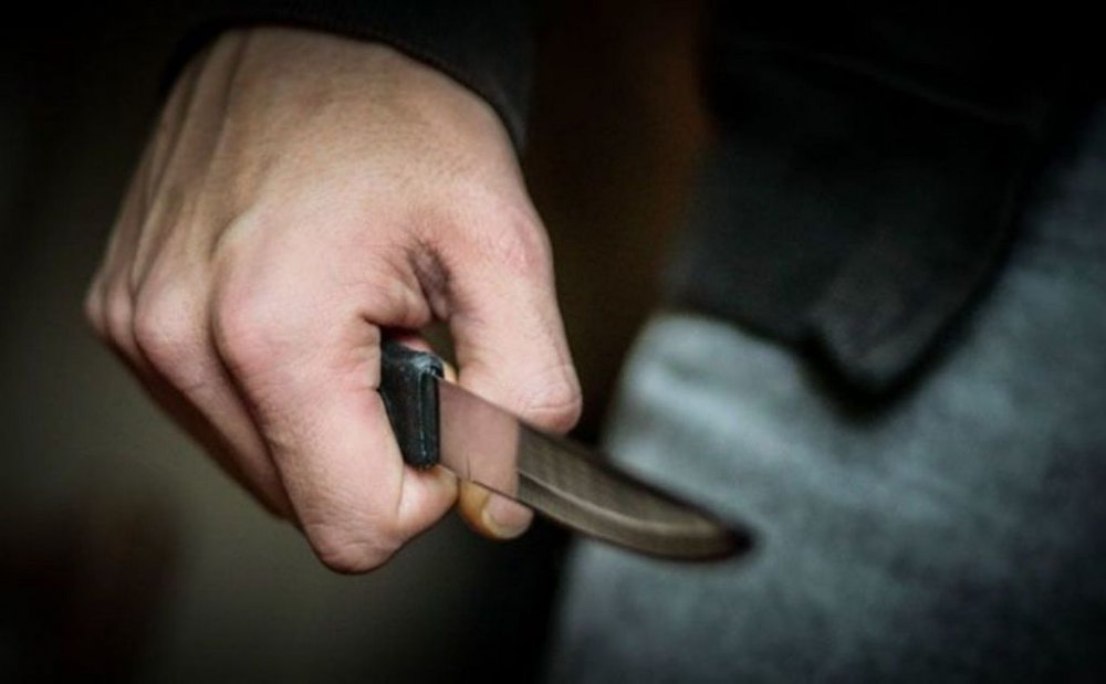 Вдарив товариша ножем: у Святошинському районі затримали нападника