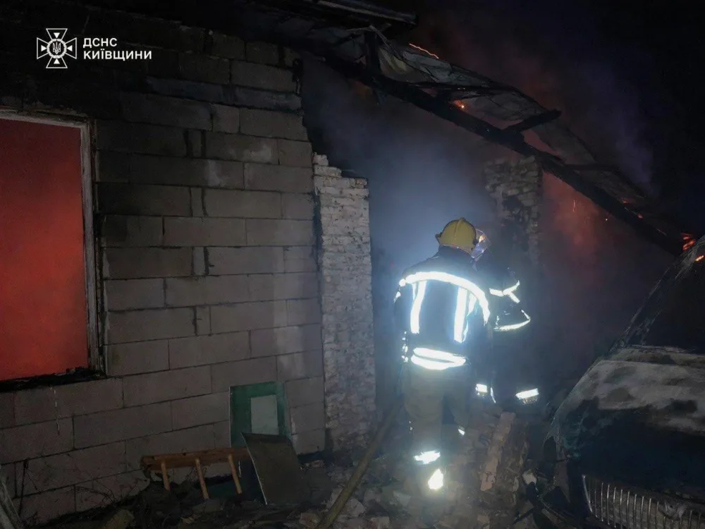 На Київщині у будинку вибухнув газовий котел, постраждали діти (ФОТО)