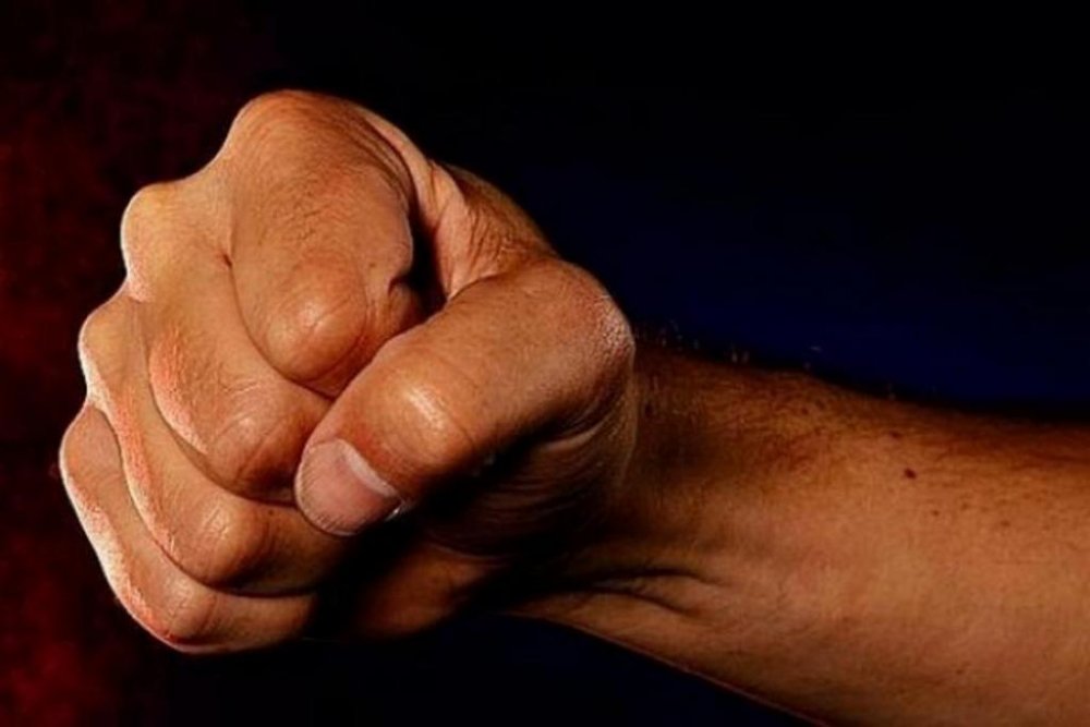 На Київщині власник будинку під час сварки забив до смерті гостя