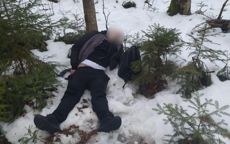 Молодик-порушник помер у лісі під Румунією. Прикордонники виявили його труп