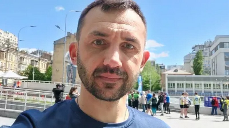 Професор КШЕ провів експеримент і опублікував статтю про неіснуючу країну - матеріал з’явився у випуску