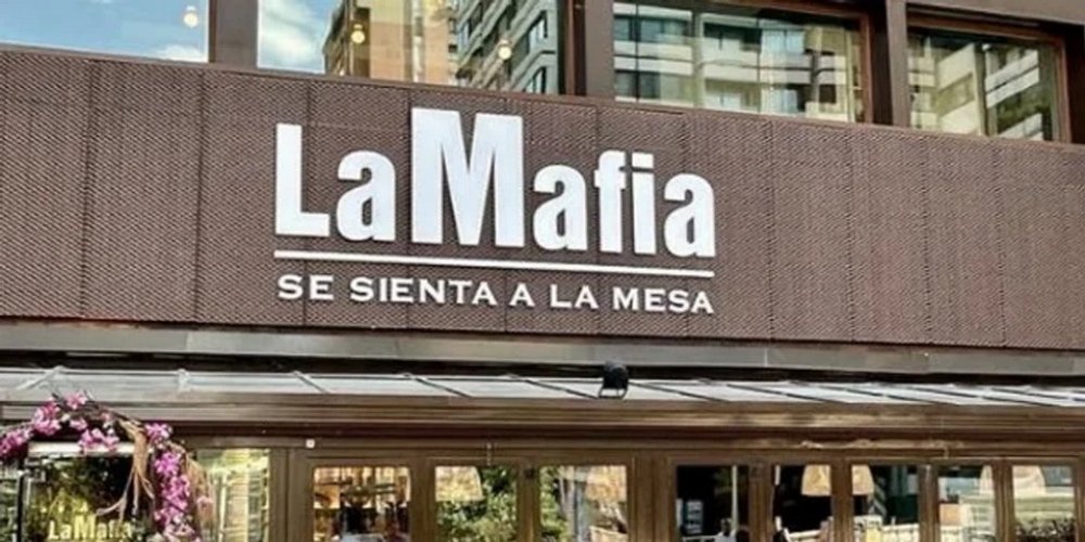 Іспанську мережу ресторанів змушують змінити назву через наявність у ній слова «мафія»