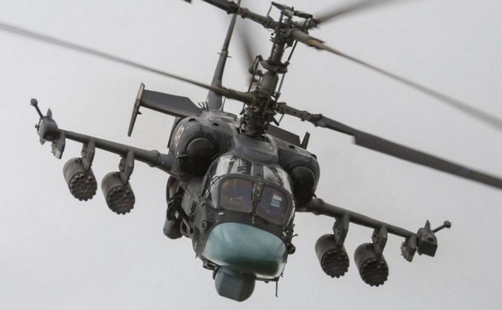 На Донеччині ЗСУ «приземлили» дроном російський вертоліт: екіпаж ліквідували на землі (ВІДЕО)