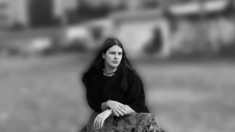 У Києві померла дівчина, яка впала в яму з окропом у січні