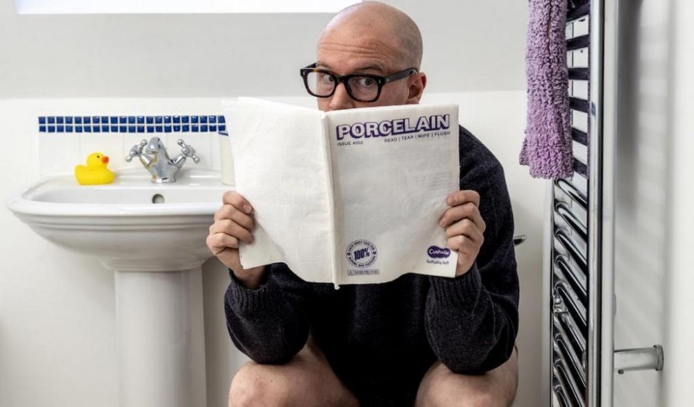 Бренд туалетного паперу створив журнал, який можна змивати в унітаз