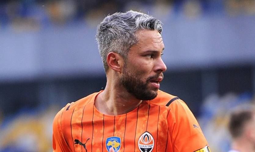 На Київщині судитимуть шахрая, який за підробленою довіреністю заволодів будинком відомого футболіста