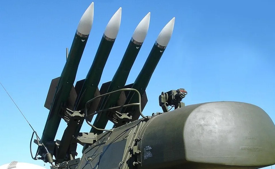 "Птахи Мадяра" знищили на окупованій Луганщині ЗРК "Бук", паливні цистерни та склади армії РФ (ВІДЕО)