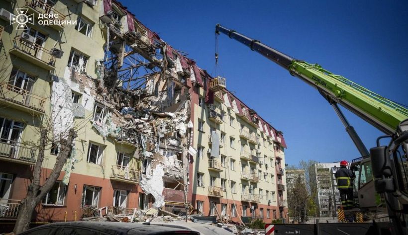 В Одесі закінчили розбір завалів після атаки РФ: кількість постраждалих зросла до 17 (ФОТО)