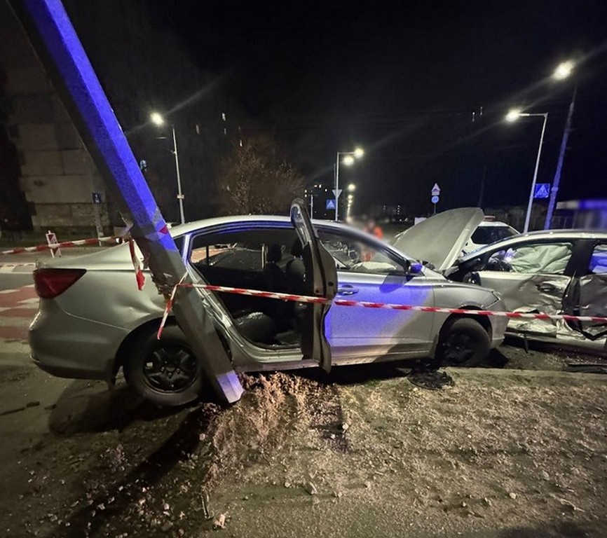 У Києві затримали водія Porsche Cayenne, який напідпитку спричинив ДТП, травмувавши чотирьох людей (ФОТО)