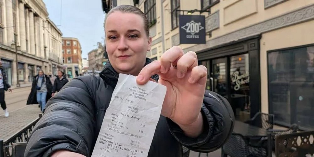 Британка стала найбагатшою людиною в історії, але витрачати ці гроші може лише на каву