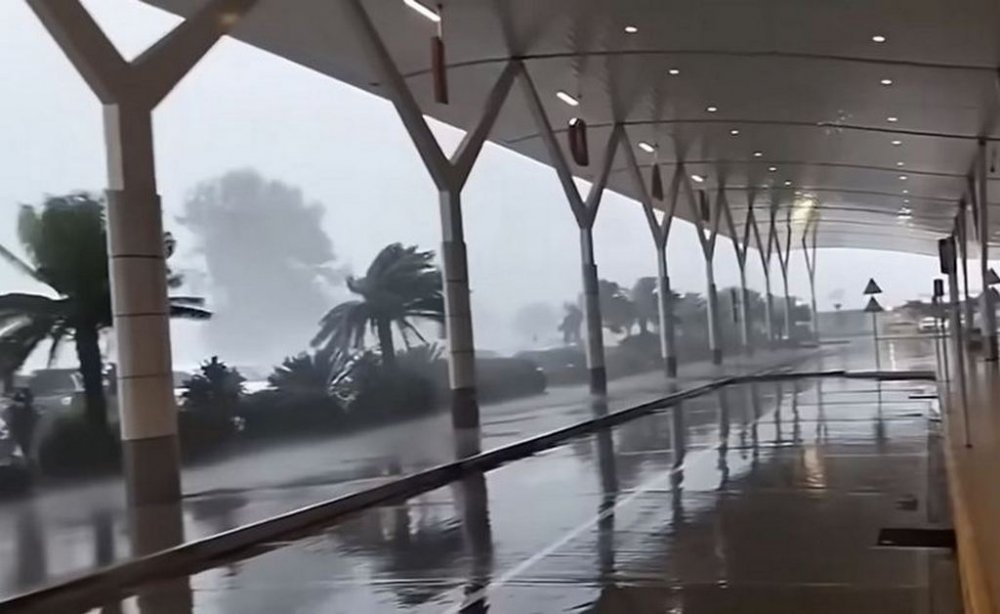 Нова Зеландія готується до циклону «Вайану» (ВІДЕО)