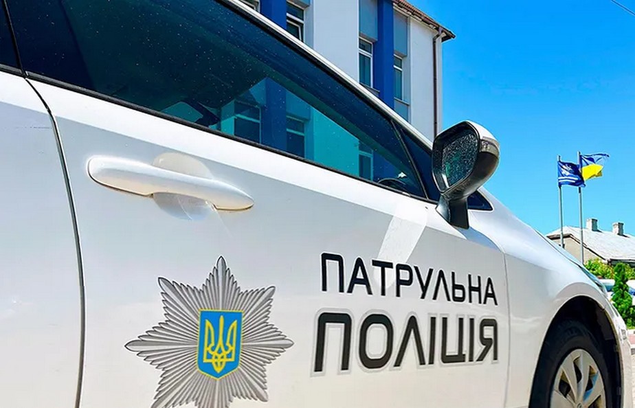 У Києві конфлікт співмешканців закінчився тілесними ушкодженнями жінки та затриманням нападника (ВІДЕО)