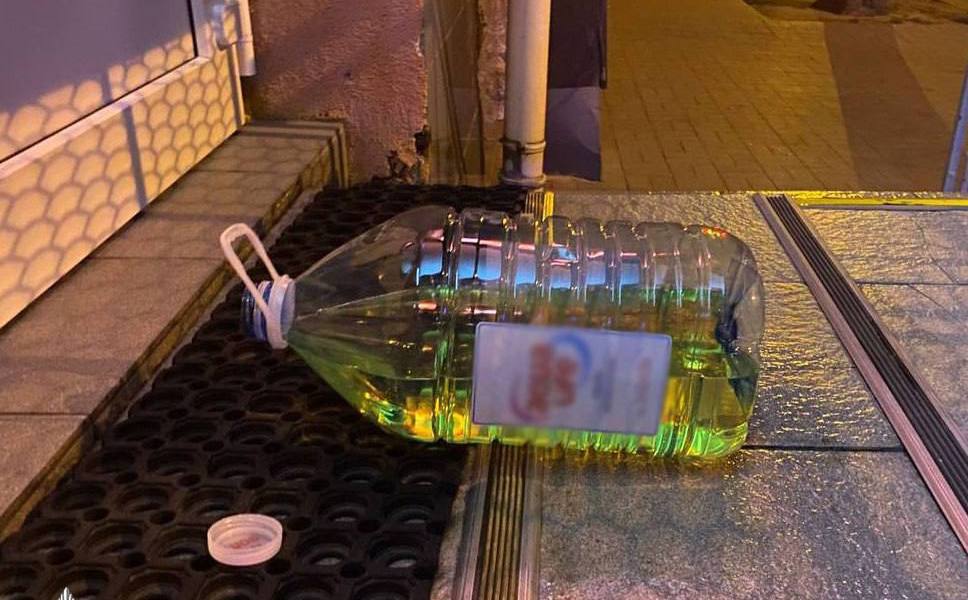 Поліцейські затримали 23-річного киянина, який на замовлення ворожих спецслужб намагався підпалити банк (ФОТО)