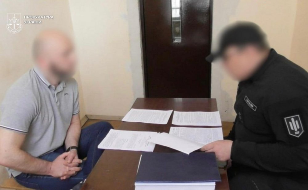 Скандальний екссуддя та посадовці ДВС привласнили п’ять квартир померлих киян