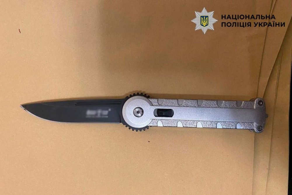 Кривавий вечір на Подолі: поліція затримала іноземця за зухвалий напад на киянина