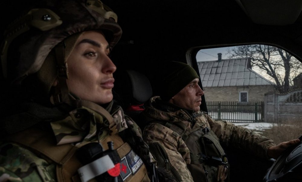 «Білі янголи» евакуювали вісім людей із трьох прикордонних громад Сумщини (ВІДЕО)