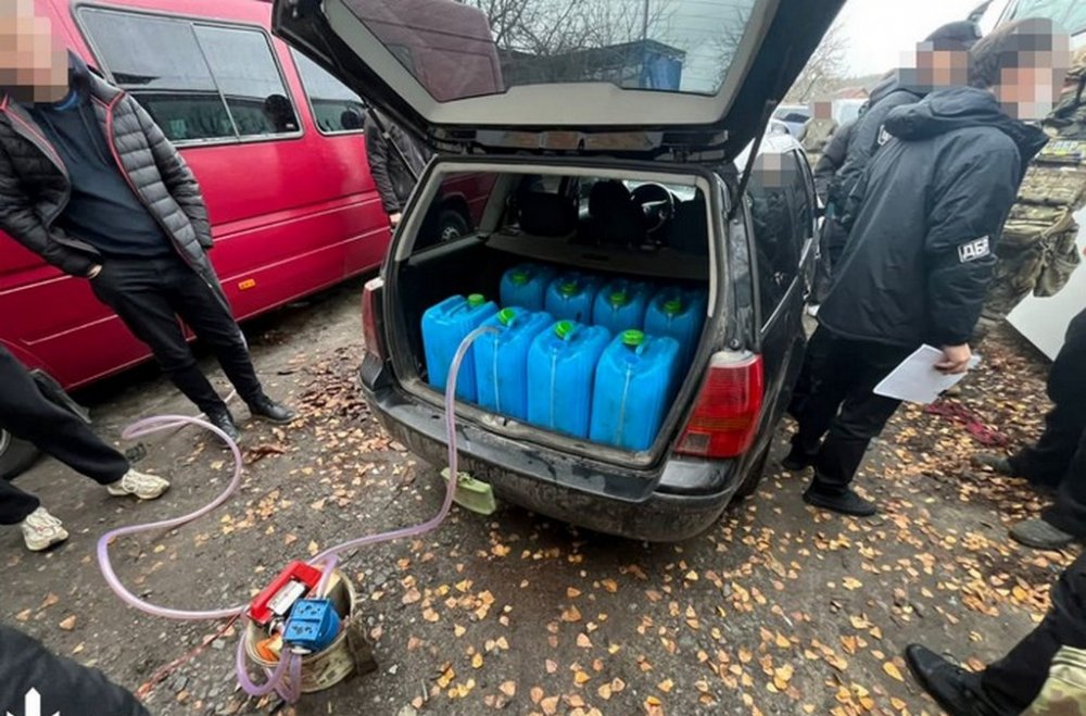 Зливали пальне дорогою на фронт: судитимуть групу військових з Полтавщини (ВІДЕО)