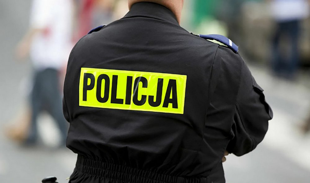 В Польщі чоловік заявив до поліції про викрадення дружини, яка спала в сусідній кімнаті
