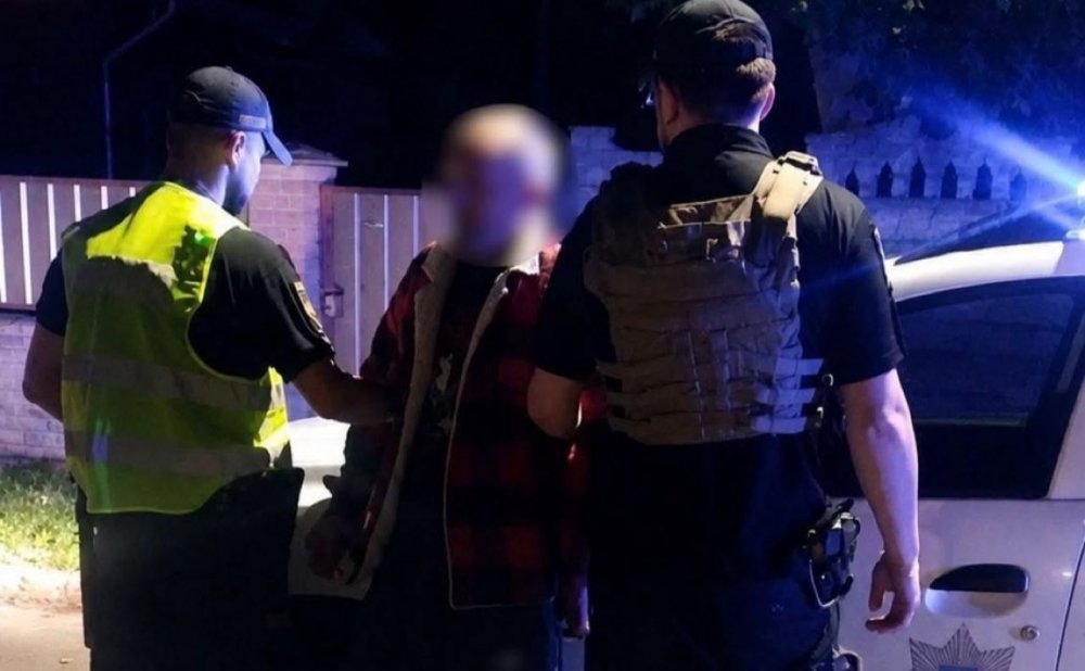 Стріляв у бік перехожих посеред вулиці: в Ірпені затримали 47-річного чоловіка