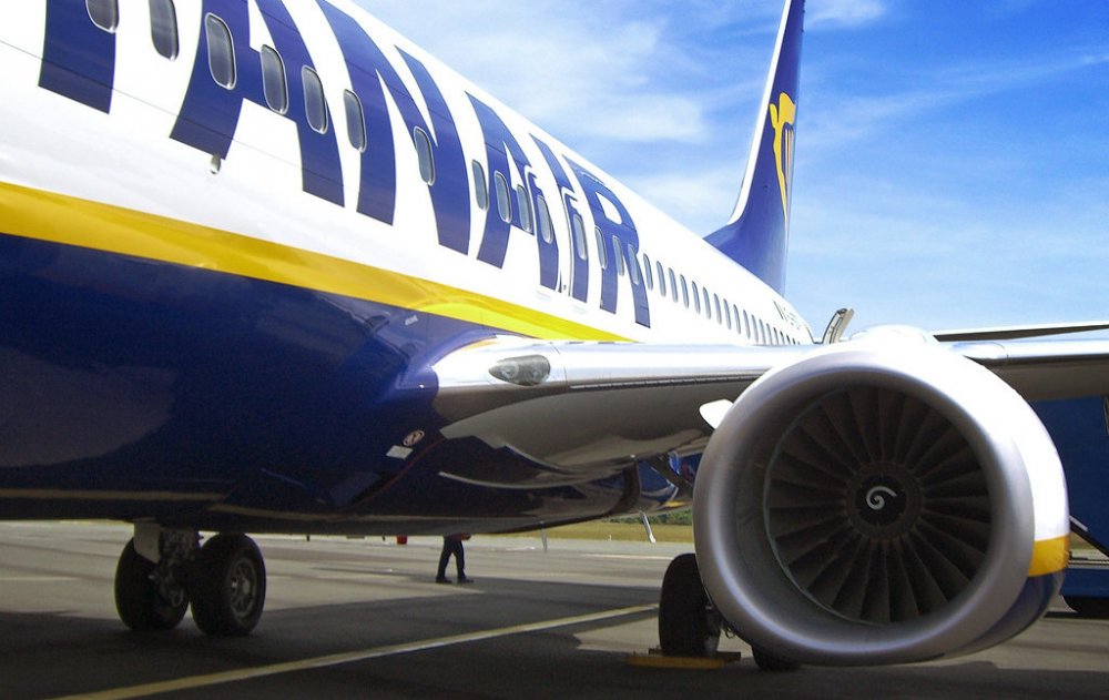 Пасажири Ryanair знайшли “секретний бізнес-клас”: що ховається у 29-му ряду