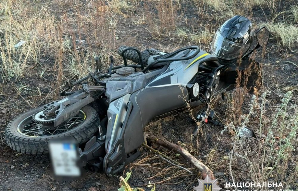 Водій Renault збив 15-річного мотоцикліста на перехресті у Катюжанці
