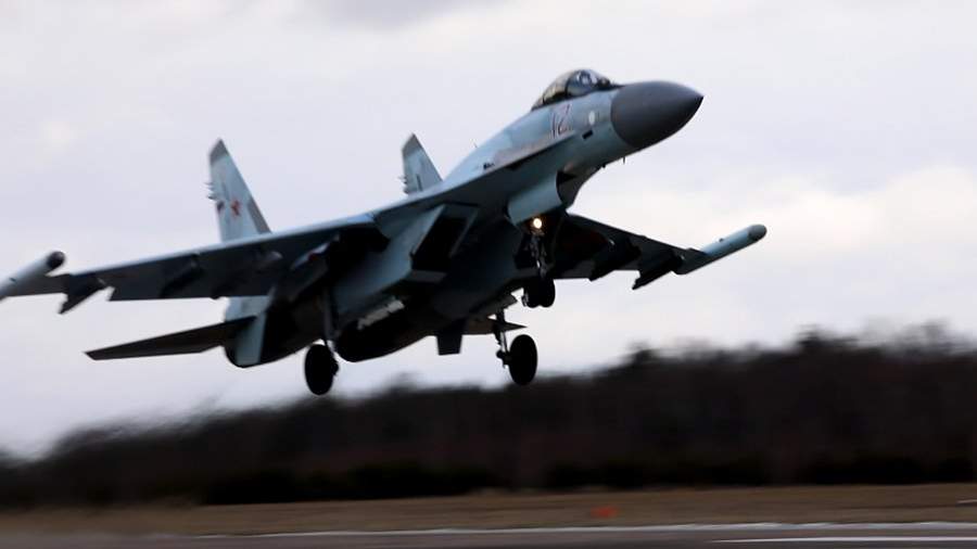 Бойові водолази знищили російський Су-24 в Криму просто перед його вильотом (ВІДЕО)