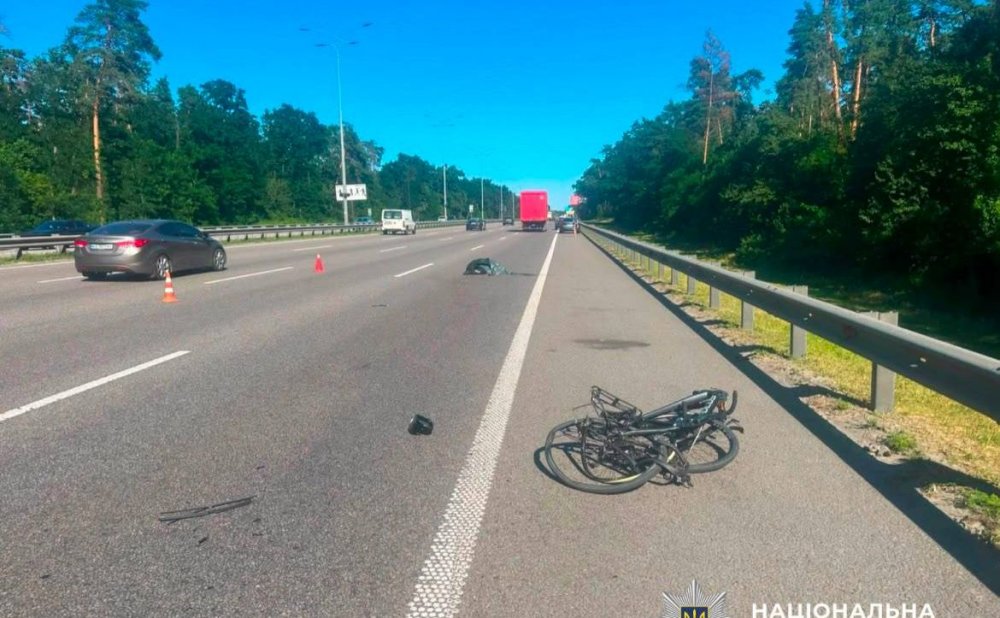У Києві п’яний водій BMW насмерть збив 17-річного велосипедиста (ФОТО)