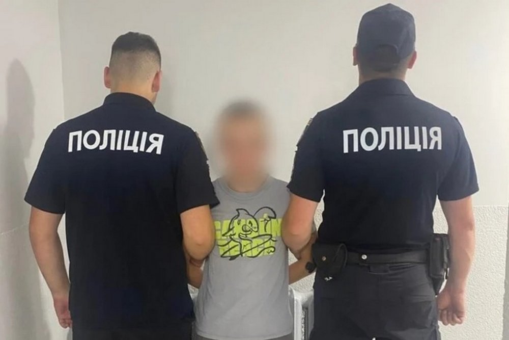 На Закарпатті 16-річний керманич авто врізався в мотоцикл, яким керував 10-річний хлопчик